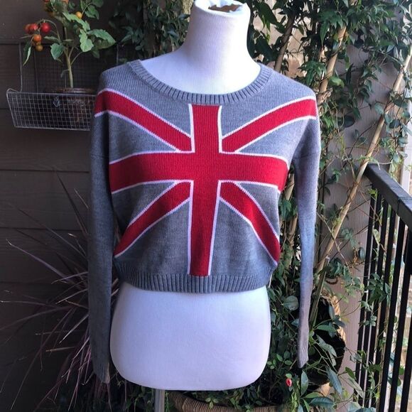 Sweaters - Yoshion British Flag Short Sweater